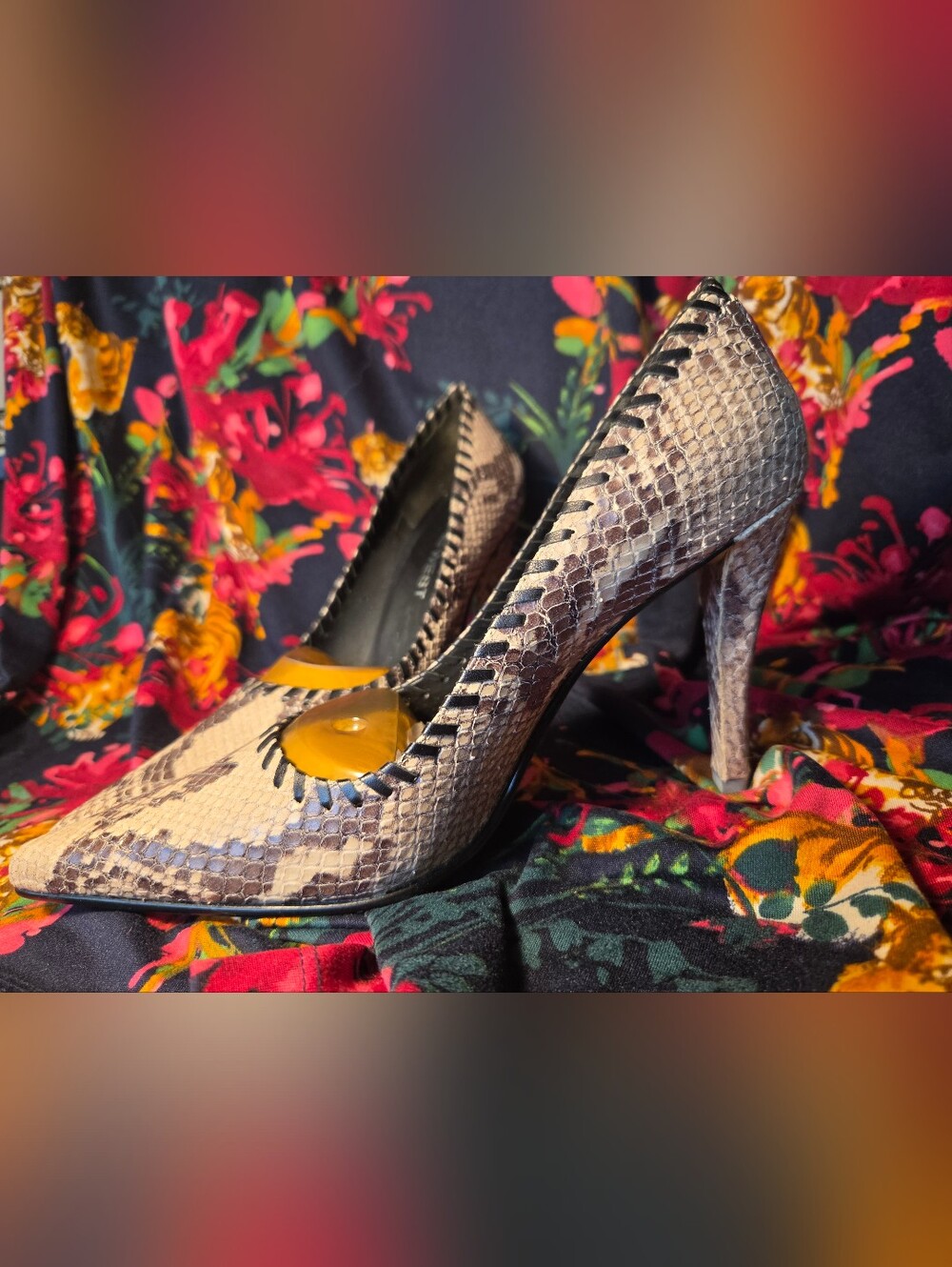 Vintage Nine West Reptile Print Heels